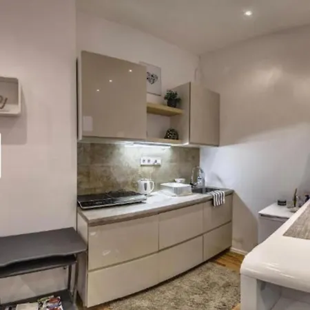 Diamond * Budapest